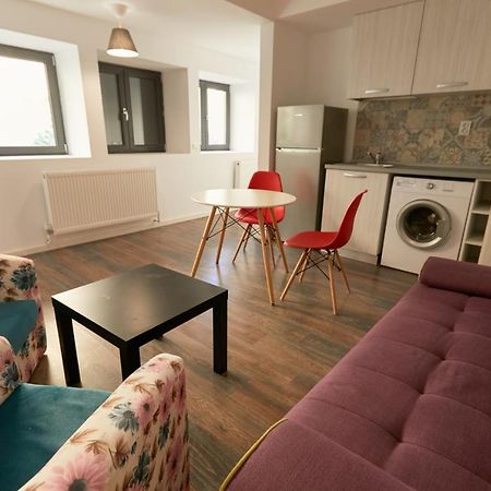 Stanford Aparthotel Bukarest Eksteriør billede