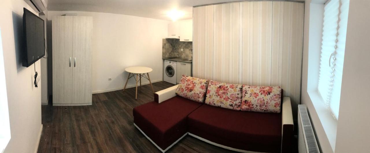 Stanford Aparthotel Bukarest Eksteriør billede