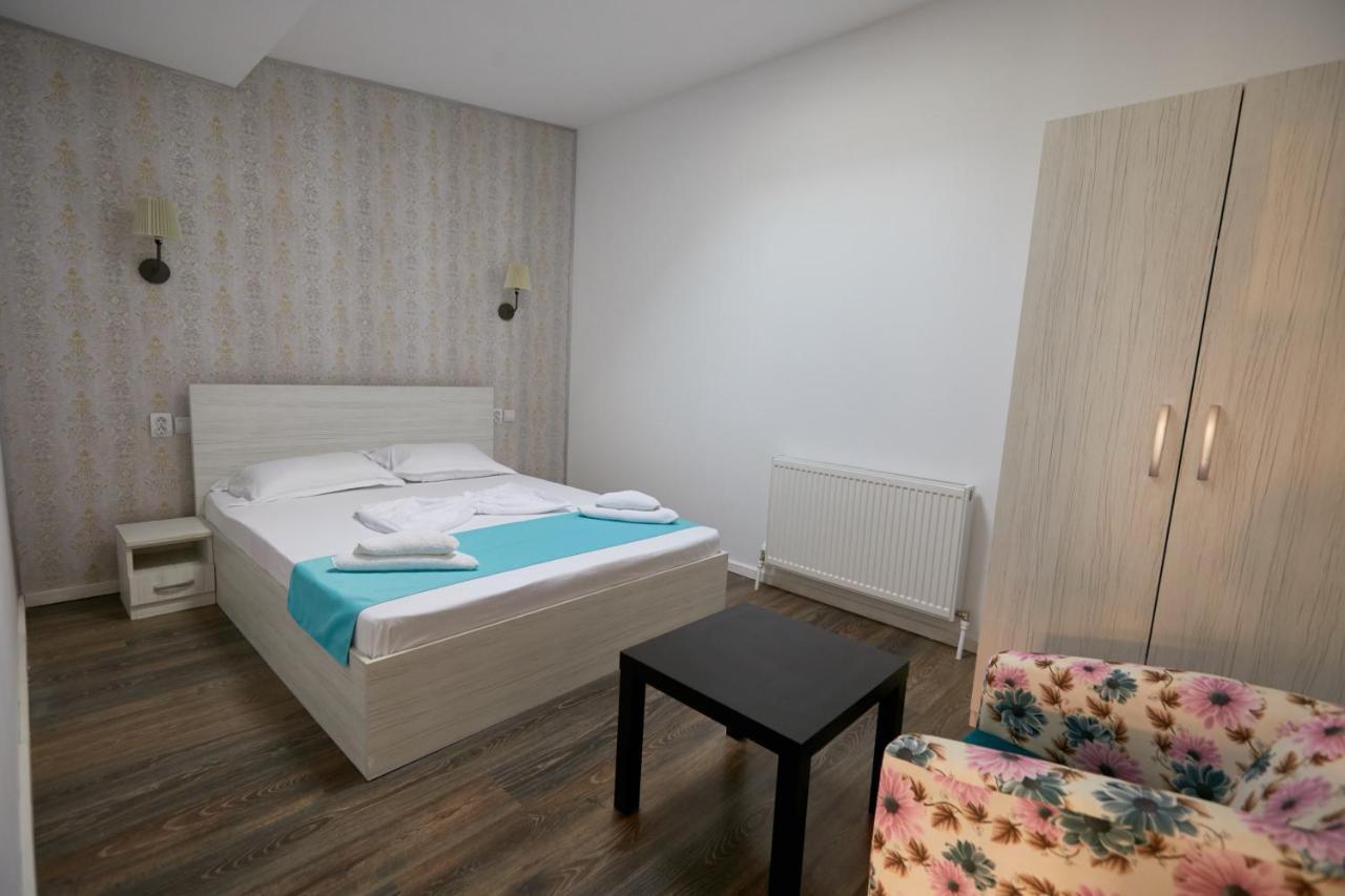 Stanford Aparthotel Bukarest Eksteriør billede